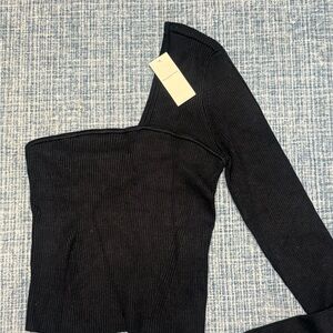 Abercrombie and Fitch NWT Black One shoulder Sweater Long Sleeve Top:Size Large